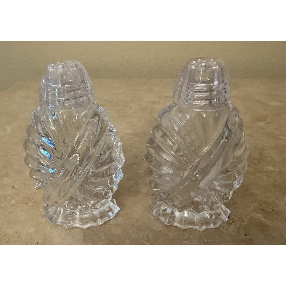 Clear Glass Salt & Pepper Shakers Set of 2, 3" Tall, 2" Wide